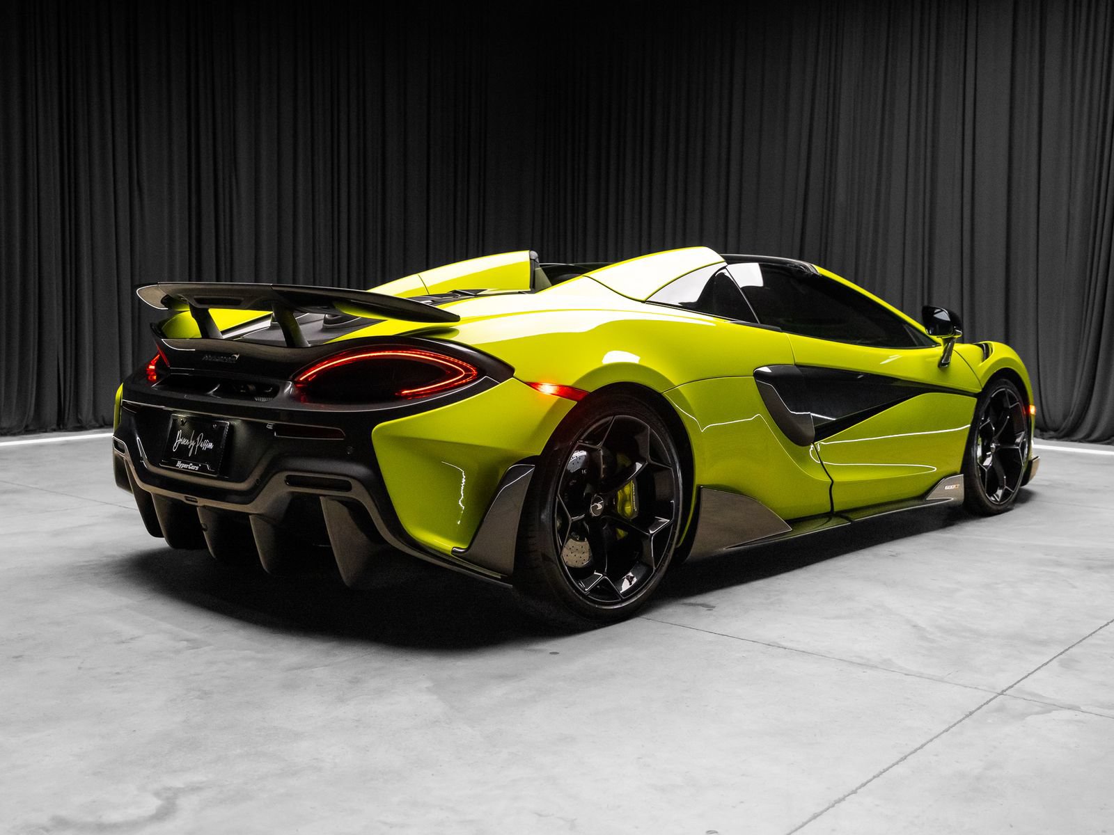 Used 2020 McLaren 600LT Spider RWD image 50