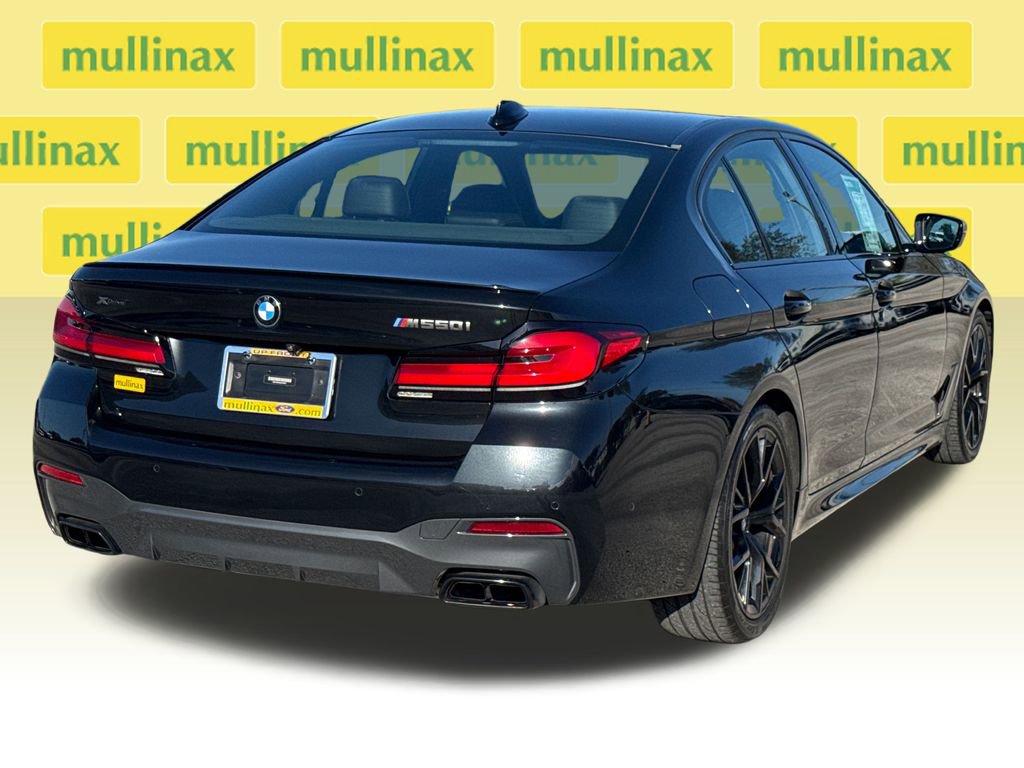 Used 2021 BMW M550i xDrive image 4