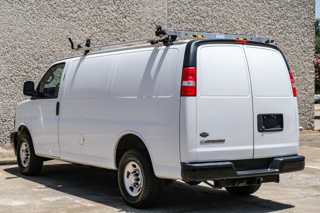 Used 2021 Chevrolet Express 2500 w/ Enhanced Convenience Package RWD image 10