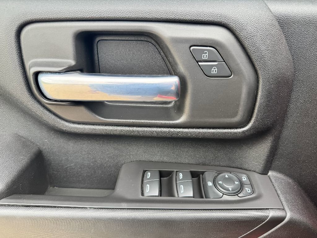 Used 2021 GMC Sierra 2500 4x4 Crew Cab w/ Convenience Package image 21