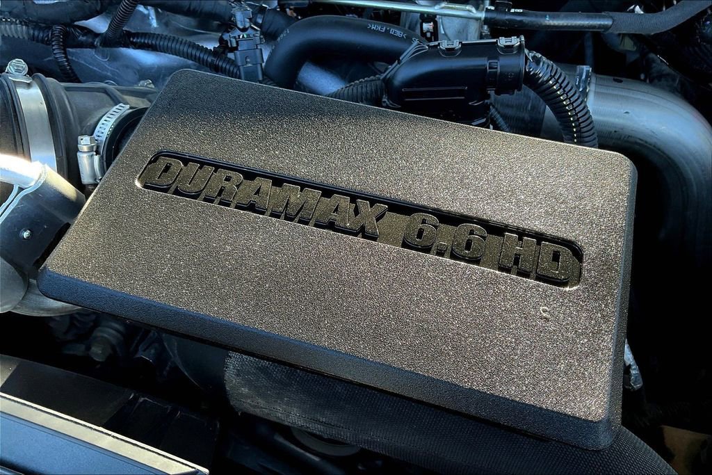 Used 2024 Chevrolet Silverado 2500 LTZ w/ LTZ Convenience Package image 35