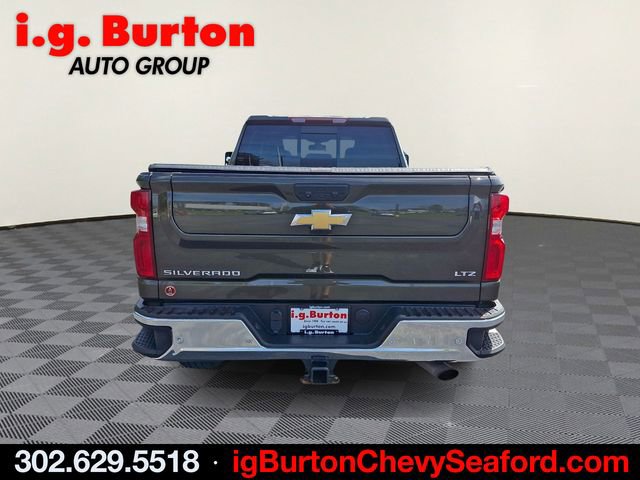 Used 2022 Chevrolet Silverado 2500 LTZ w/ LTZ Convenience Package image 5