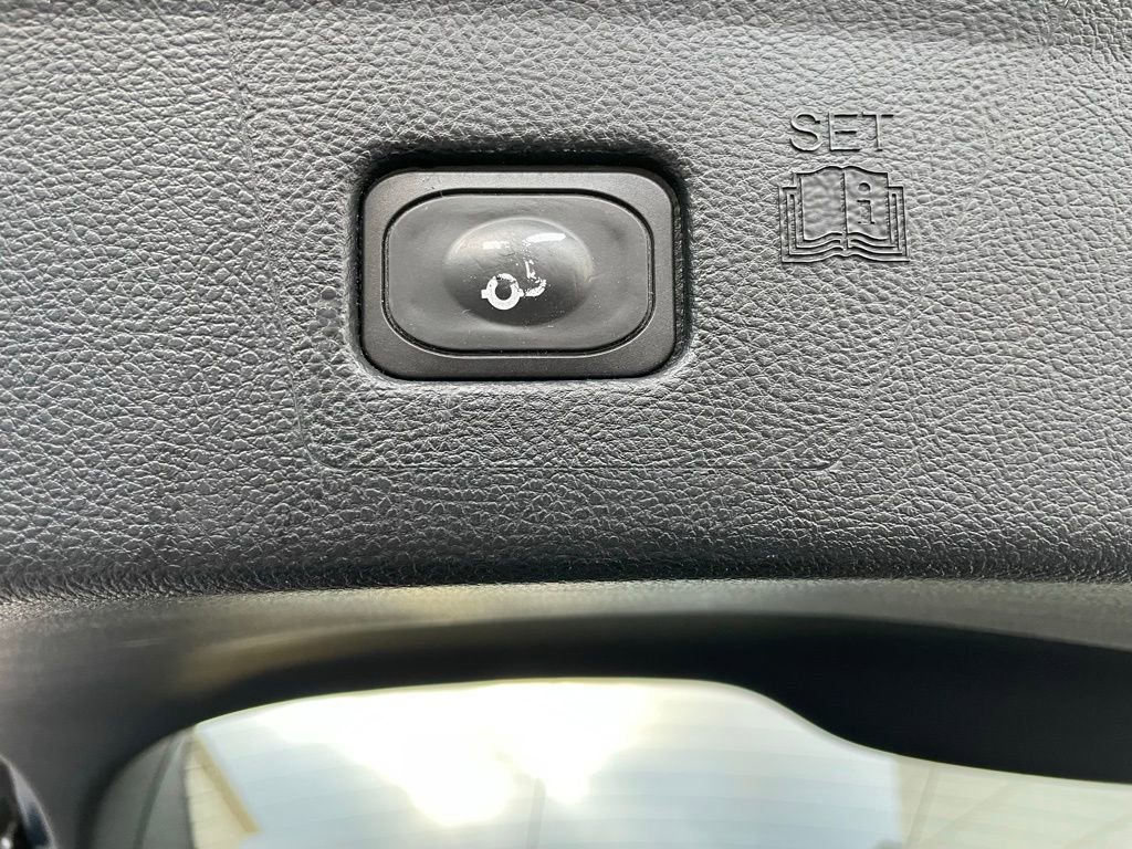 Used 2019 Ford Edge SEL w/ Equipment Group 201A image 47