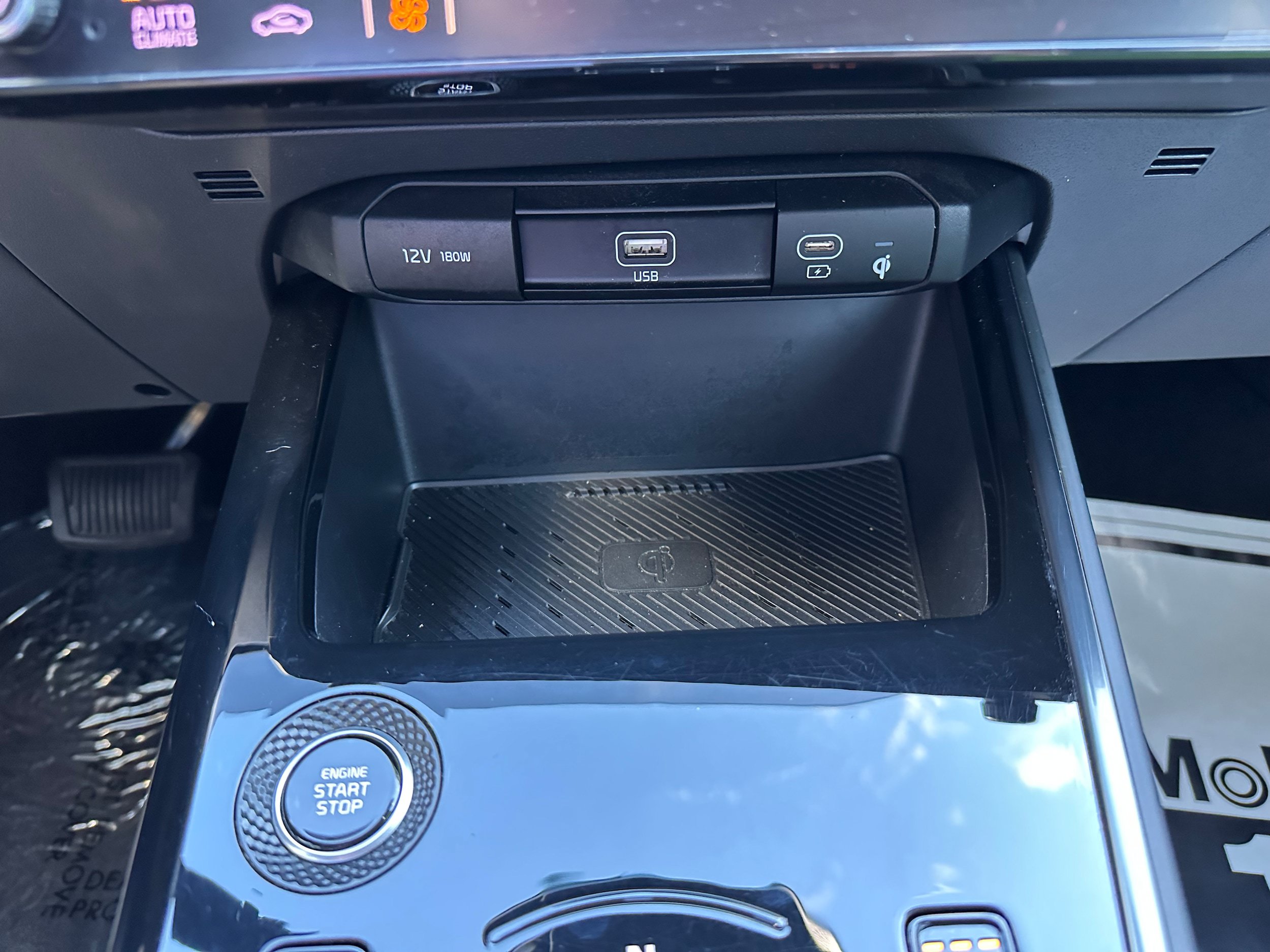Used 2023 Kia Niro EX w/ EX Cold Weather Package FWD image 30