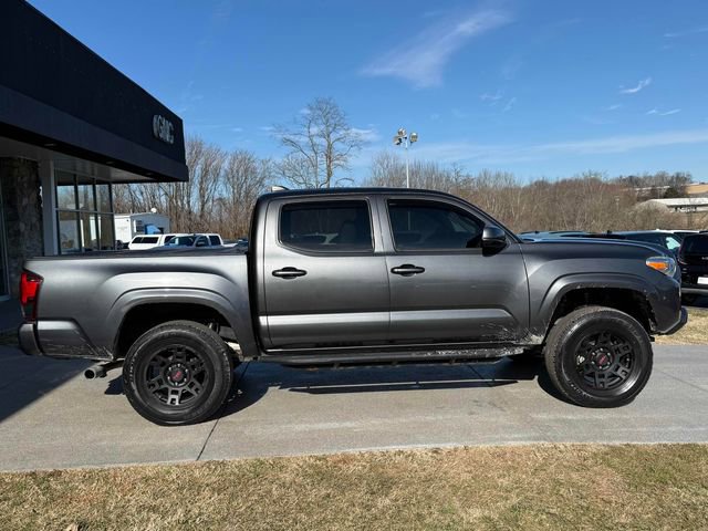 Used 2020 Toyota Tacoma SR image 23