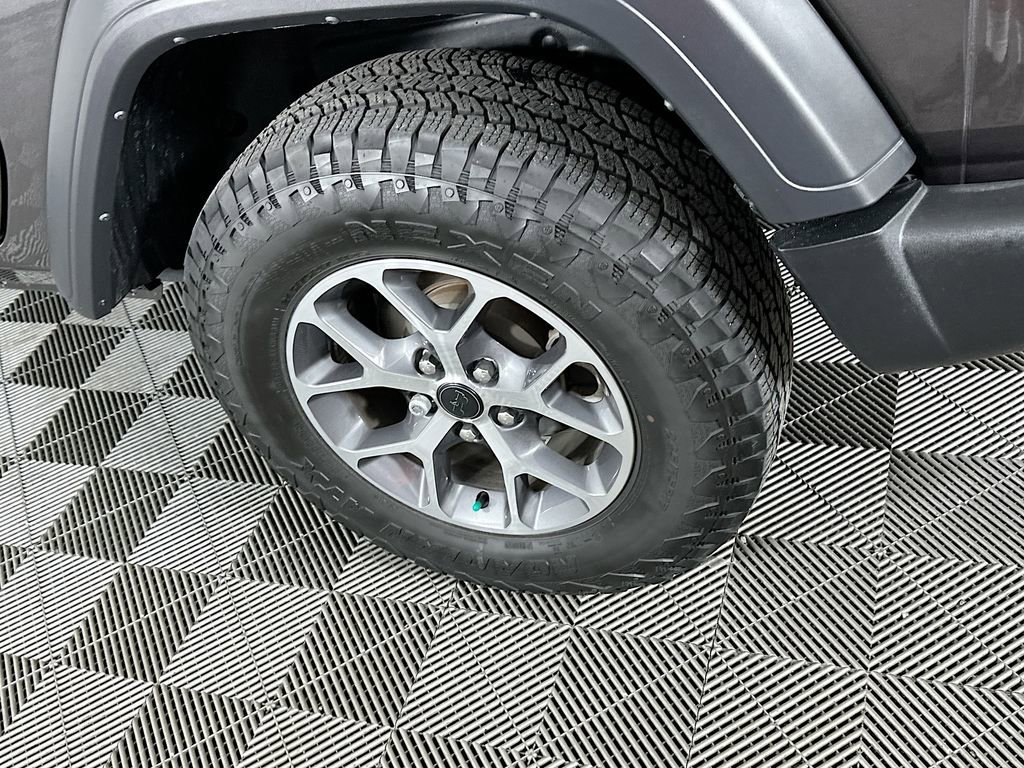 Certified 2024 Jeep Wrangler Sport S image 42