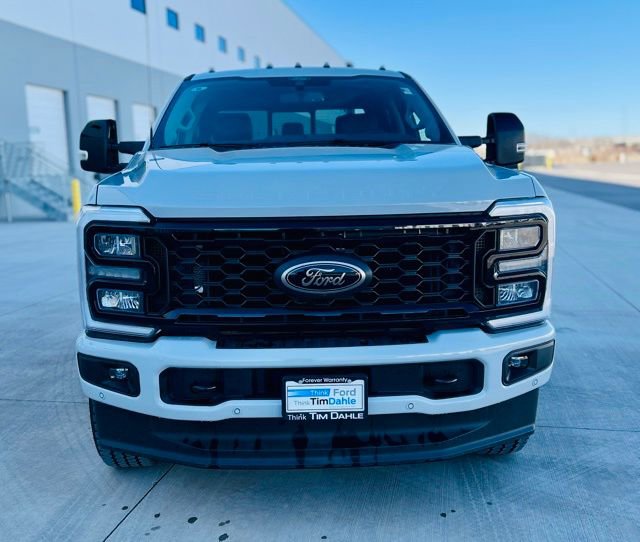 New 2025 Ford F350 Lariat w/ Lariat Ultimate Package image 3