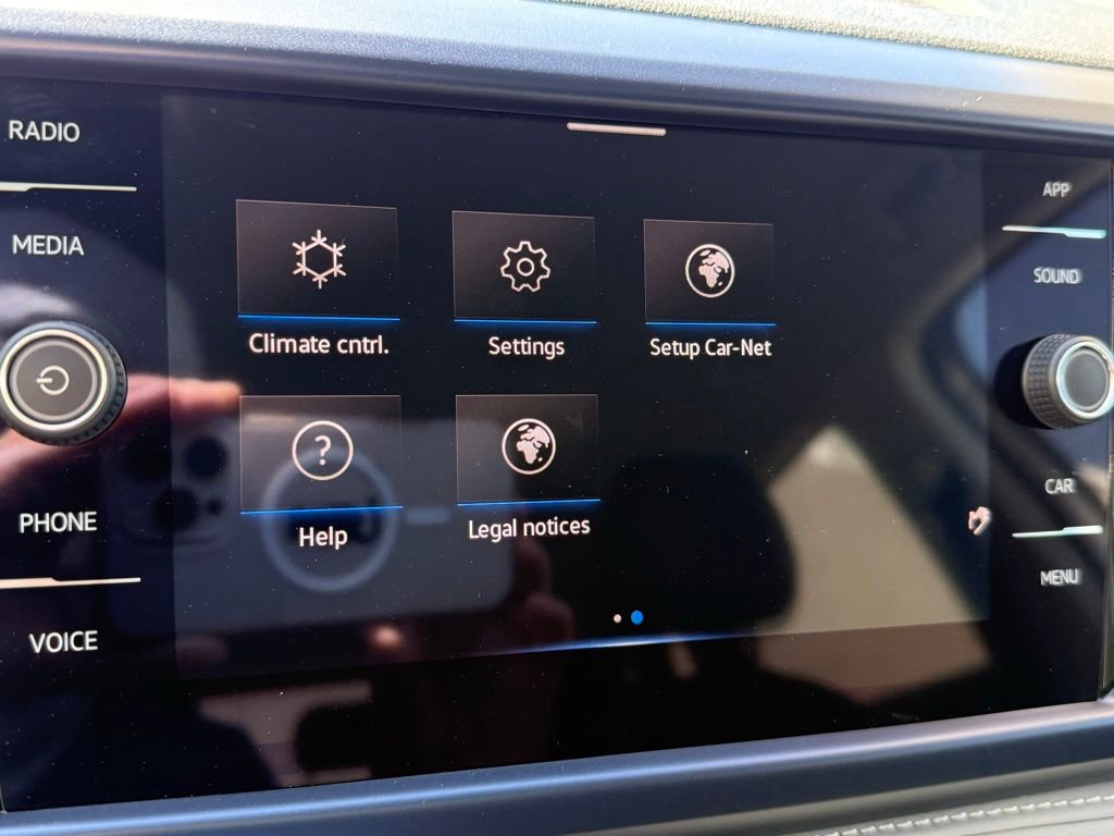 Used 2024 Volkswagen Taos SE image 22