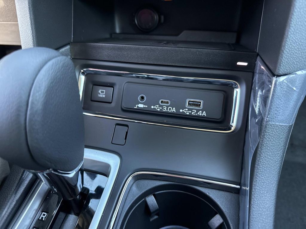 New 2026 Subaru Ascent Limited image 33