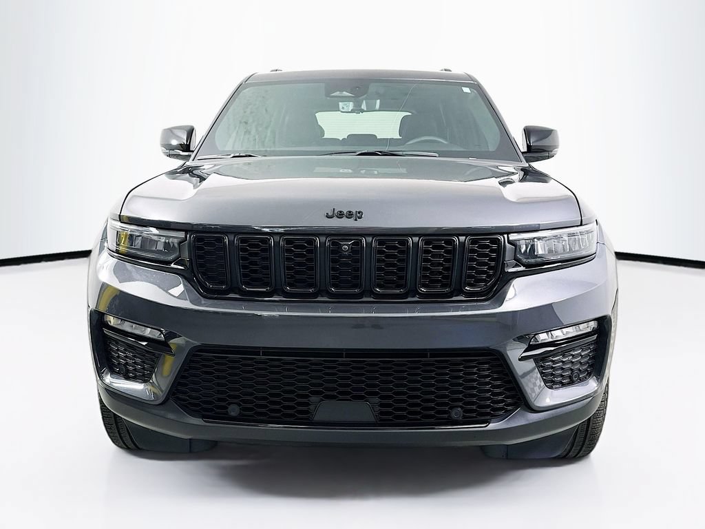 Used 2024 Jeep Grand Cherokee Limited w/ Luxury Tech Group II AWD/4WD image 5