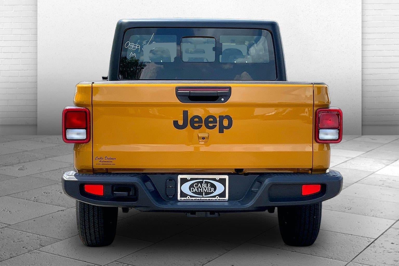 New 2026 Jeep Gladiator Sport AWD/4WD image 4