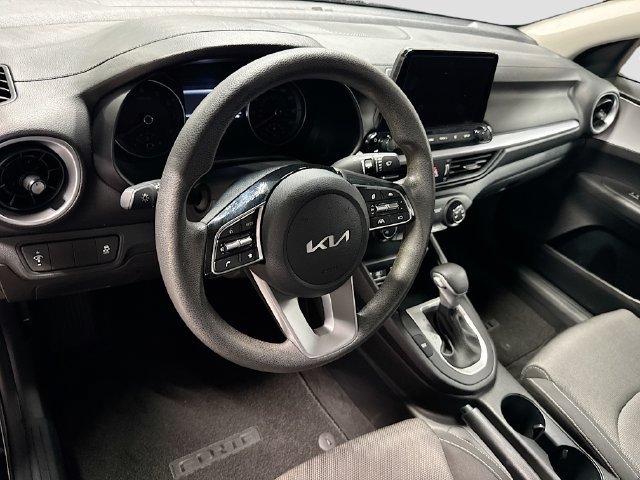 Certified 2023 Kia Forte LXS FWD image 9