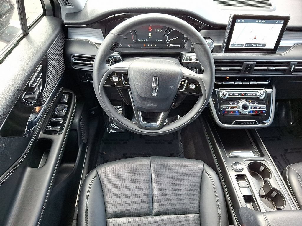 Used 2022 Lincoln Corsair AWD w/ Equipment Group 101A image 11
