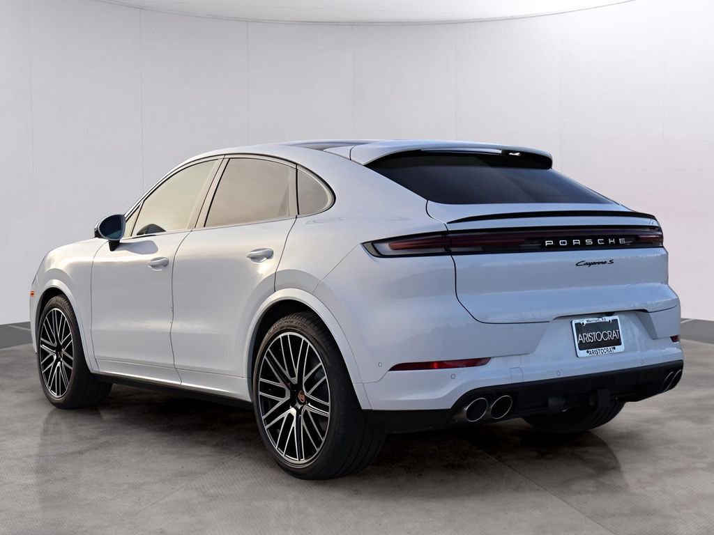 New 2026 Porsche Cayenne S AWD/4WD image 3