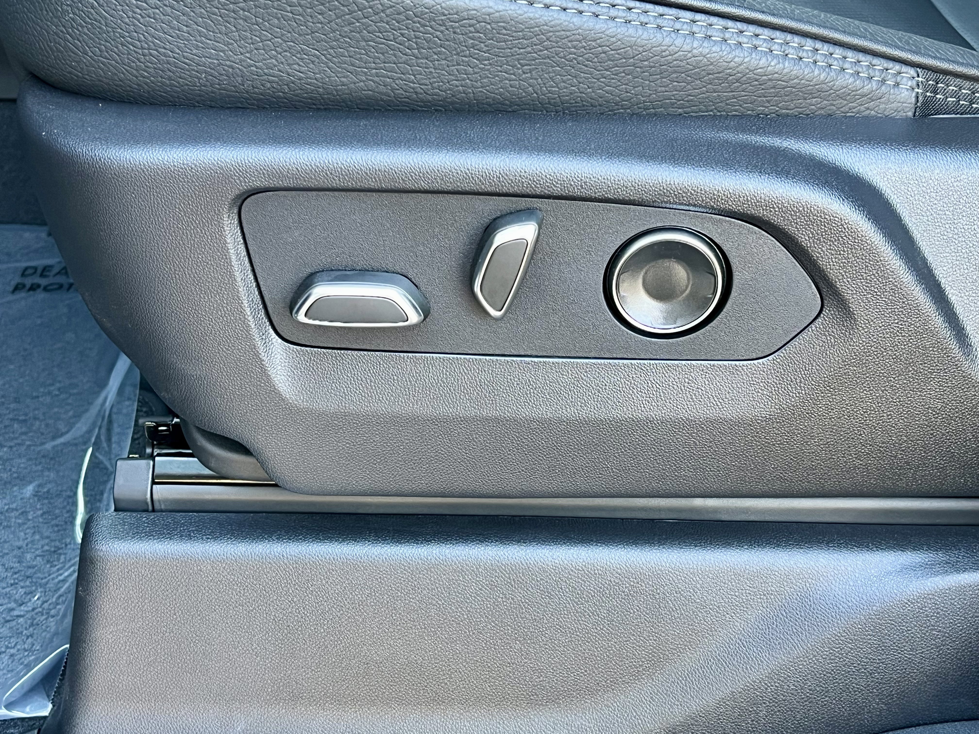 New 2026 GMC Sierra 1500 Denali w/ Denali Reserve Package image 15