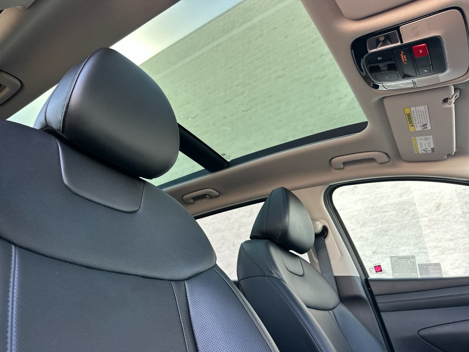 Certified 2025 Hyundai Tucson SEL AWD/4WD image 18