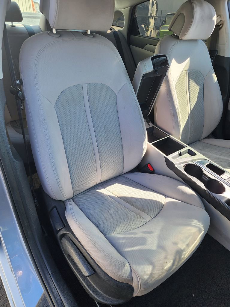 Used 2017 Hyundai Sonata SE FWD image 7