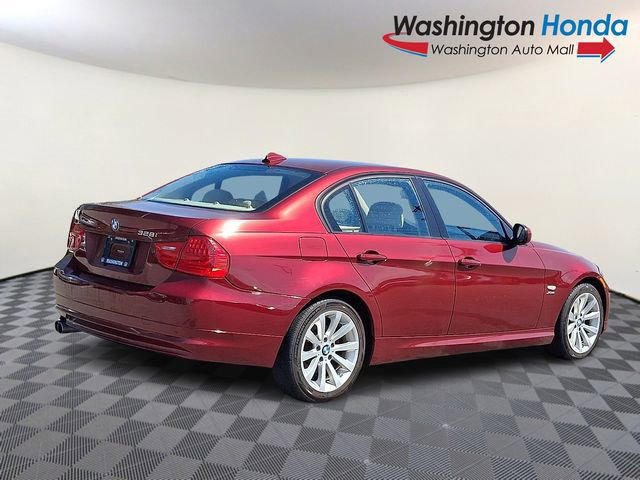 Used 2011 BMW 328i xDrive Sedan image 6
