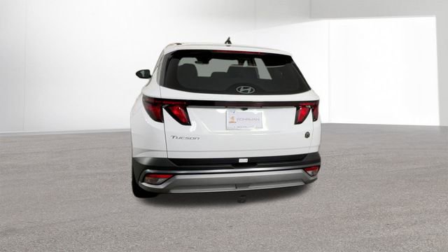 New 2026 Hyundai Tucson SE image 8