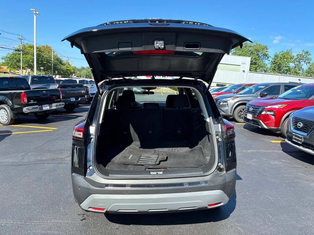 Certified 2023 Nissan Rogue SV AWD/4WD image 13