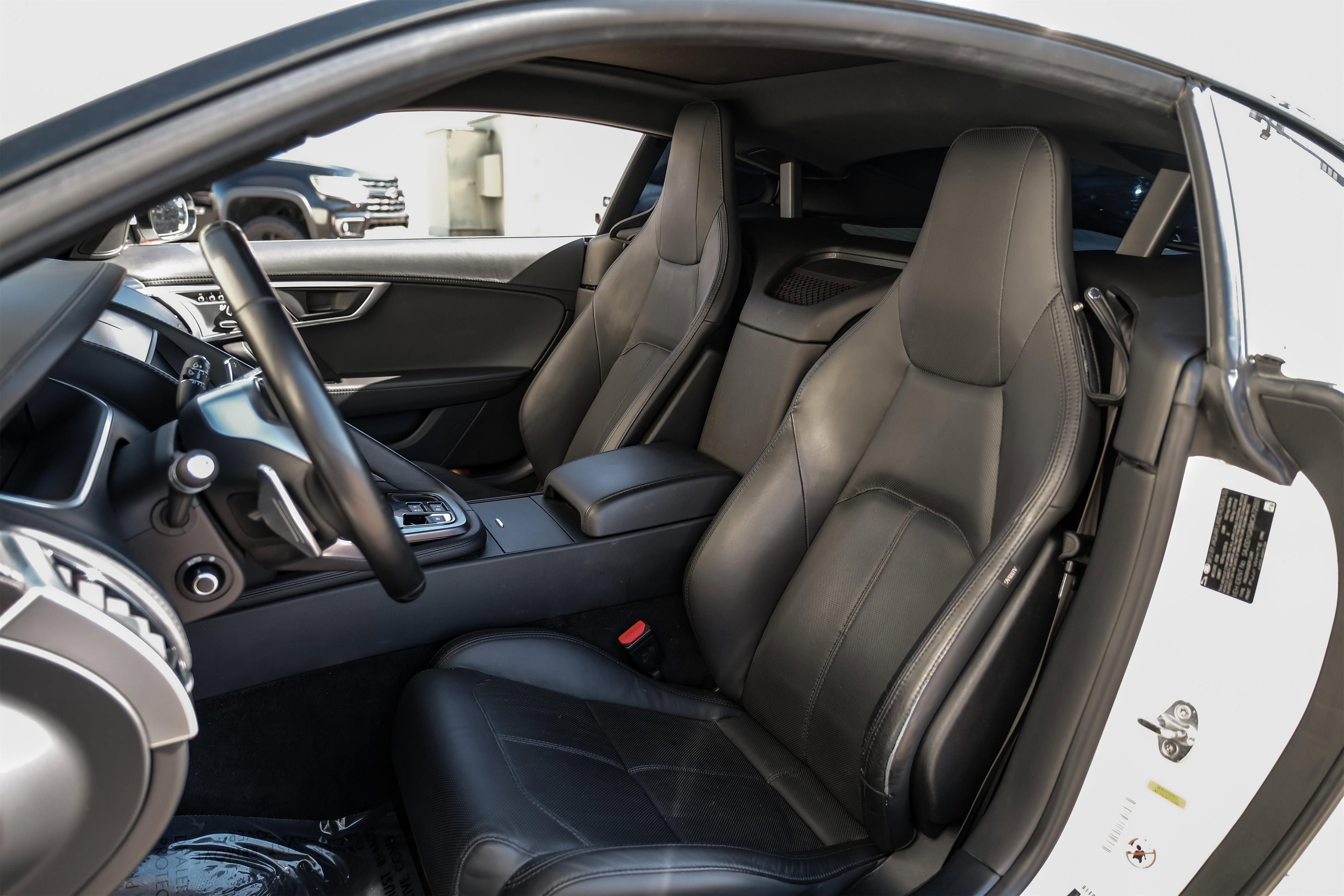 Used 2021 Jaguar F-TYPE Coupe image 28