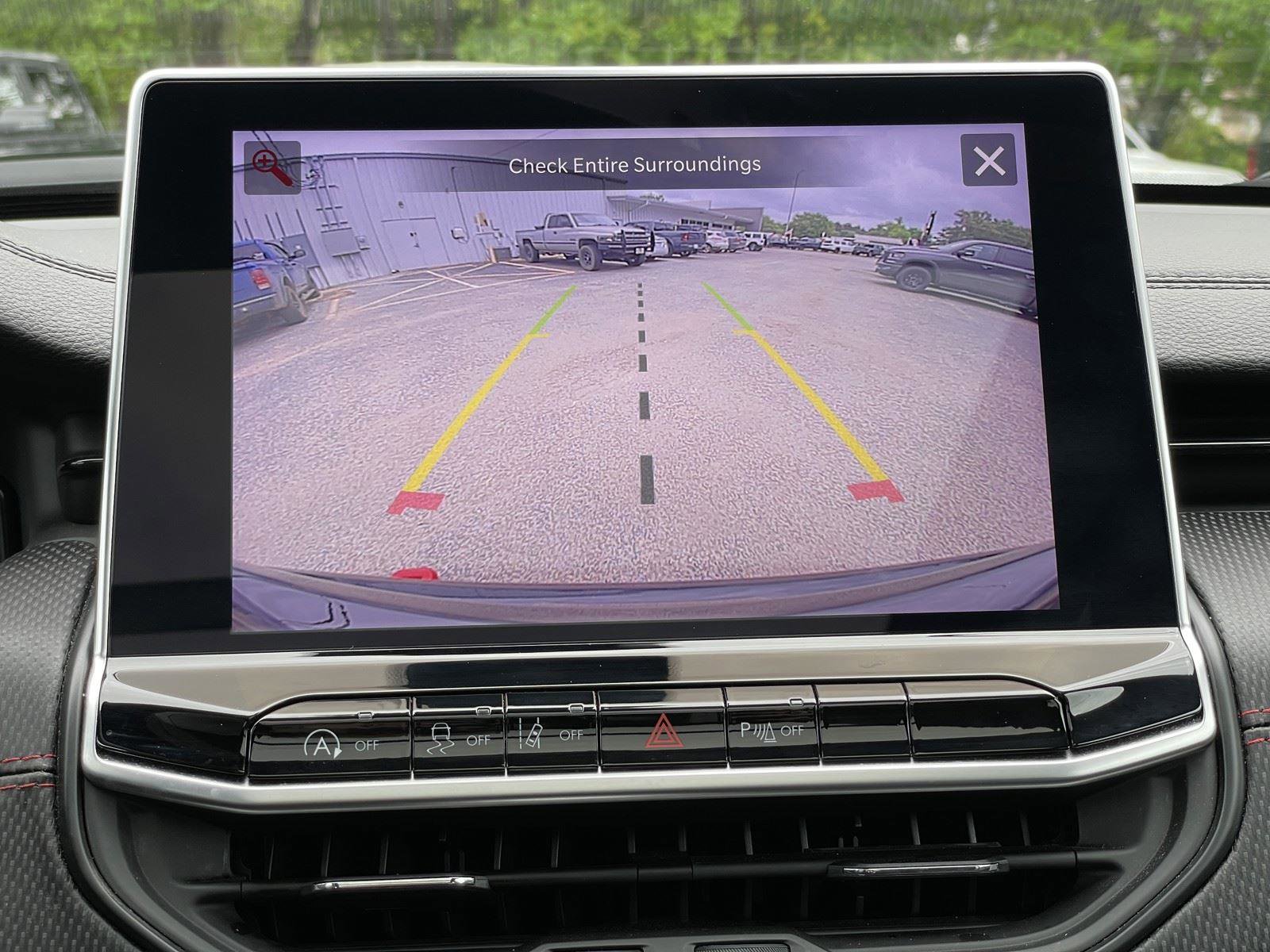 Used 2024 Jeep Compass Trailhawk w/ Trailhawk Elite Group image 21