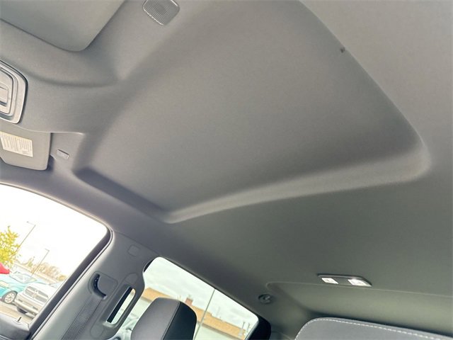 Used 2022 Chevrolet Silverado 1500 LT image 22