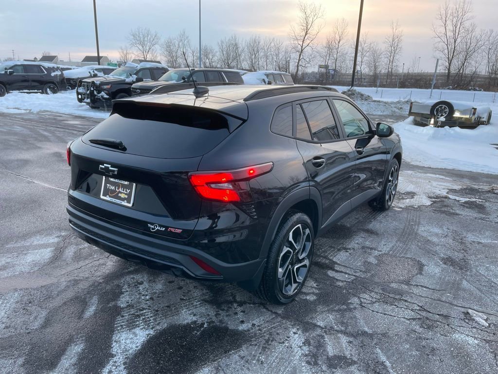 New 2026 Chevrolet Trax RS w/ Sunroof Package image 7