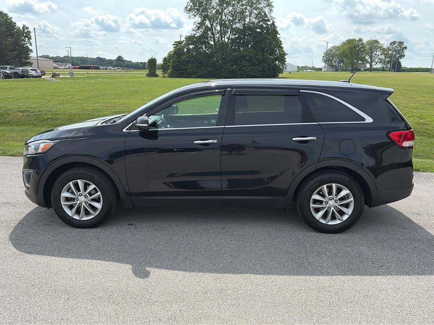Used 2016 Kia Sorento L FWD image 5