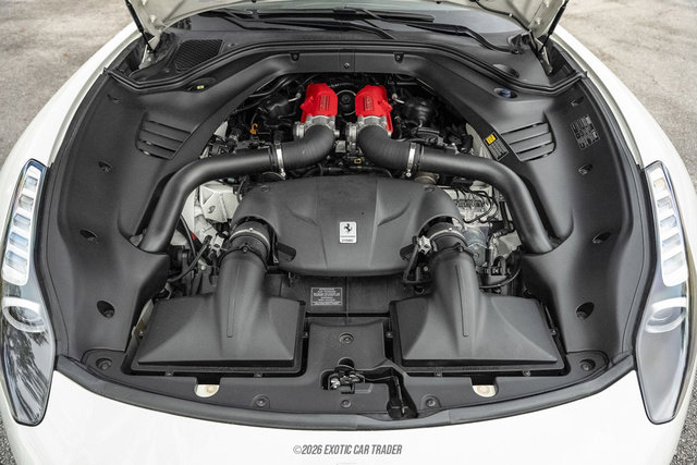 Used 2016 Ferrari California T image 23