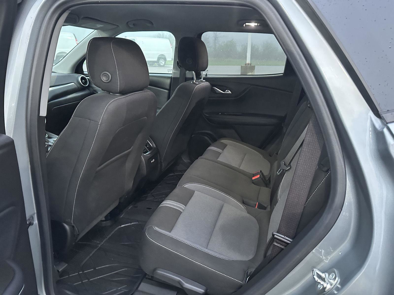 Used 2024 Chevrolet Blazer LT w/ Convenience Package FWD image 13