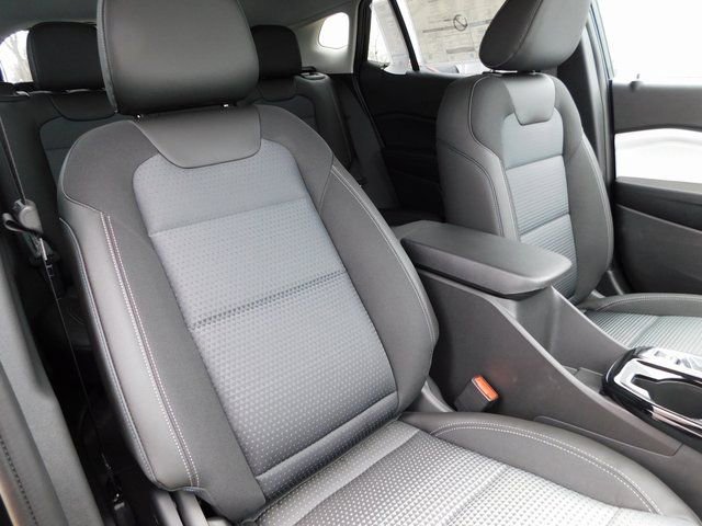 New 2026 Chevrolet Trax LT w/ Driver Confidence Package FWD image 18