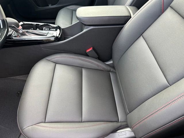New 2026 Chevrolet Trax RS w/ Sunroof Package FWD image 13