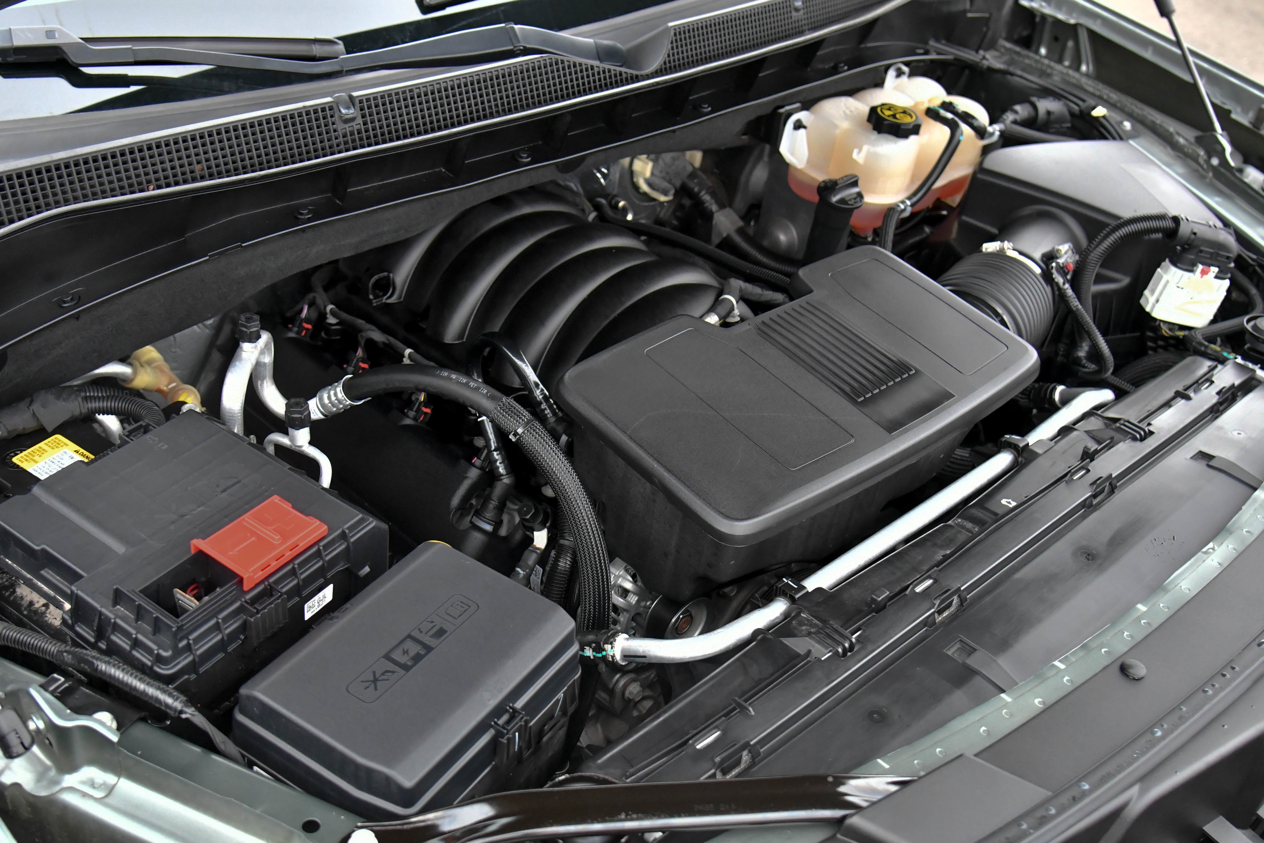 Used 2023 Chevrolet Suburban Premier image 53