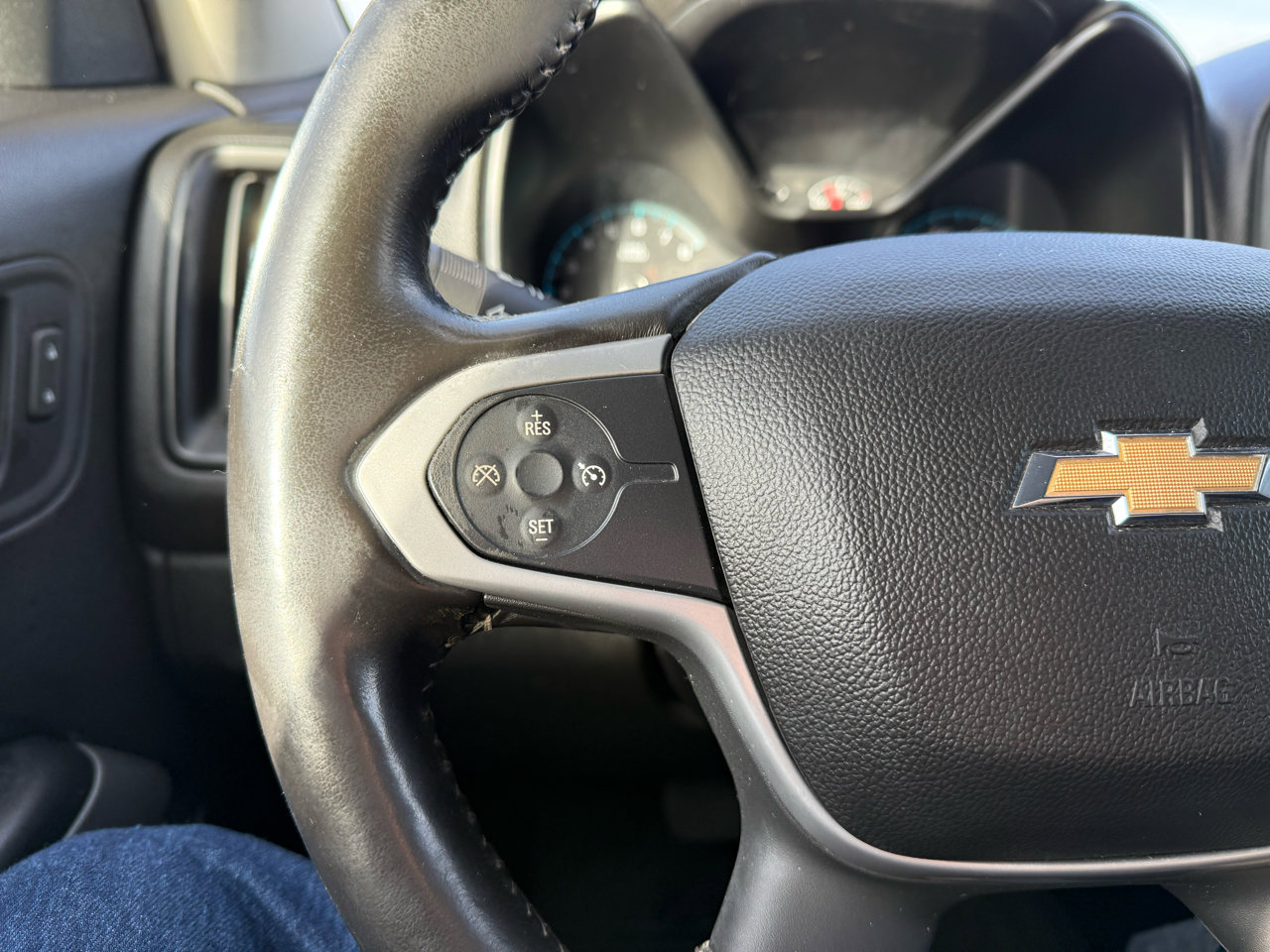 Used 2018 Chevrolet Colorado LT w/ LT Convenience Package image 20