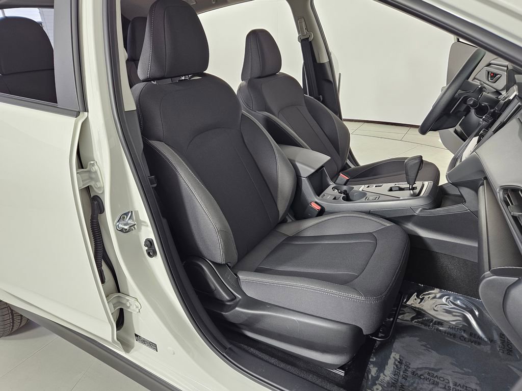 Used 2025 Subaru Crosstrek 2.0i Premium image 19