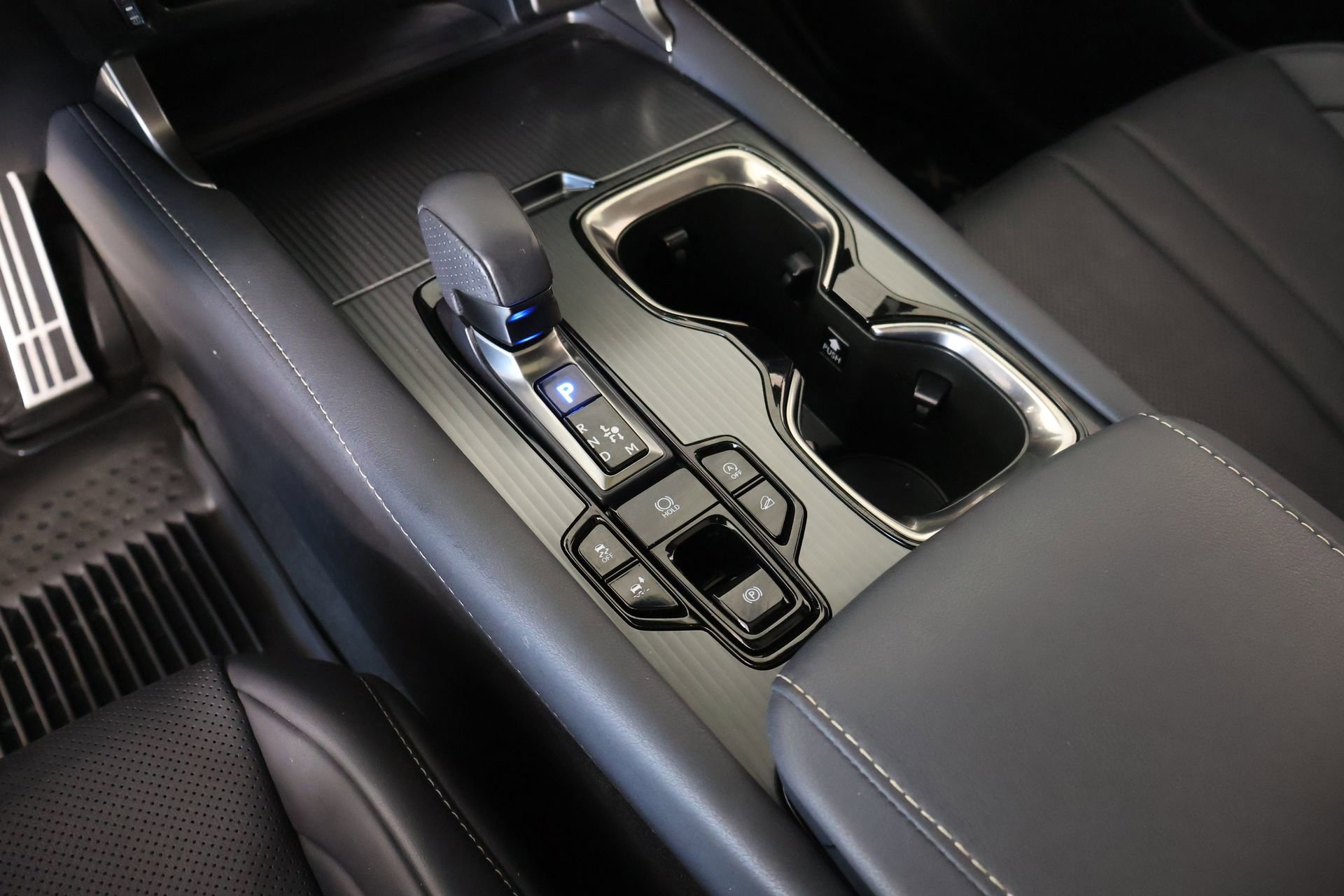 Used 2024 Lexus RX 350 F Sport w/ Convenience Package image 8