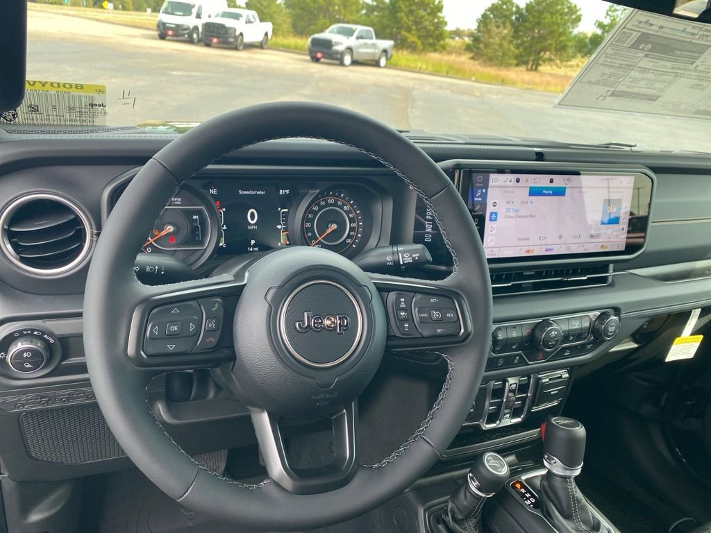 Used 2025 Jeep Gladiator High Tide image 14