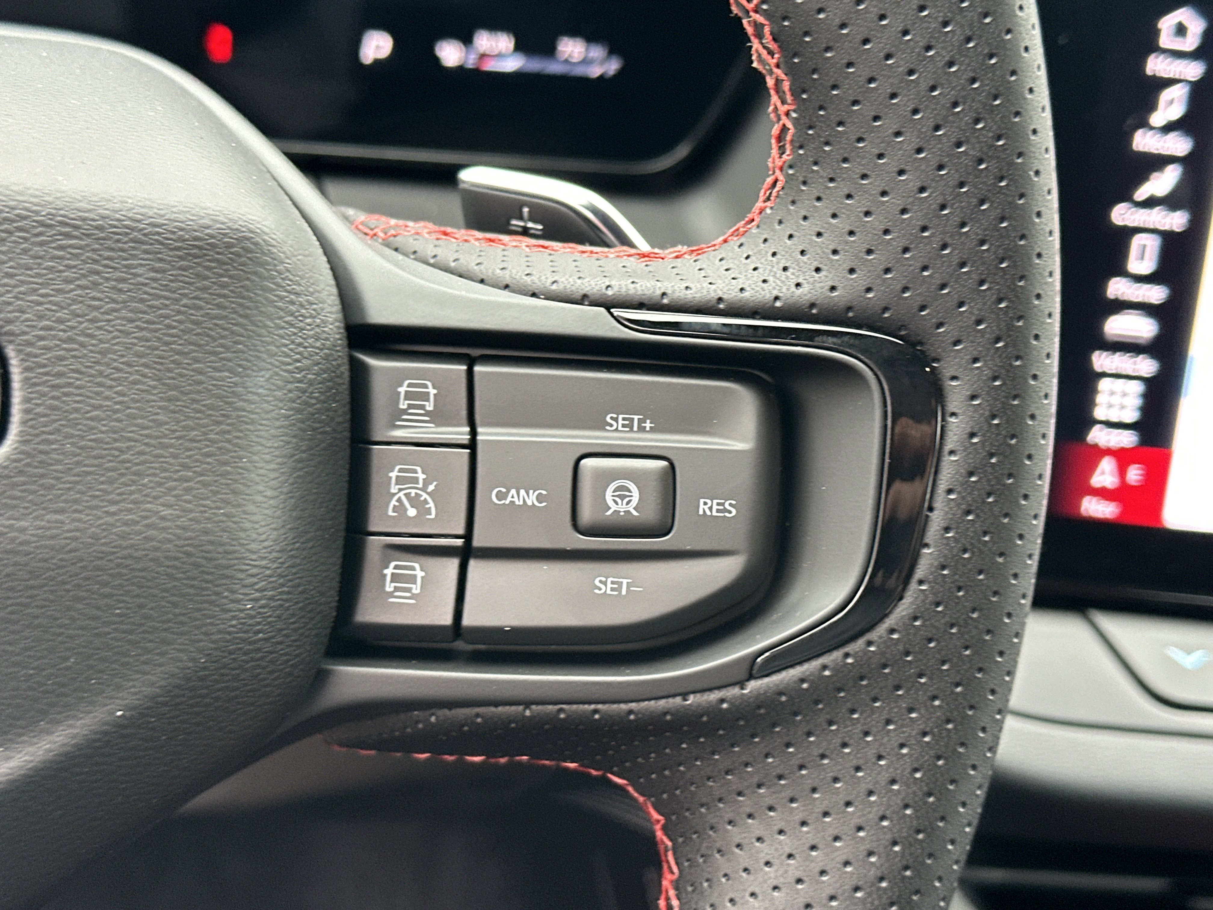 New 2026 Dodge Charger R/T AWD/4WD image 8