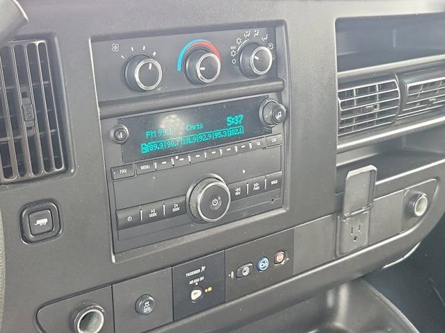 Used 2020 GMC Savana 2500 w/ Driver Convenience Package RWD image 26