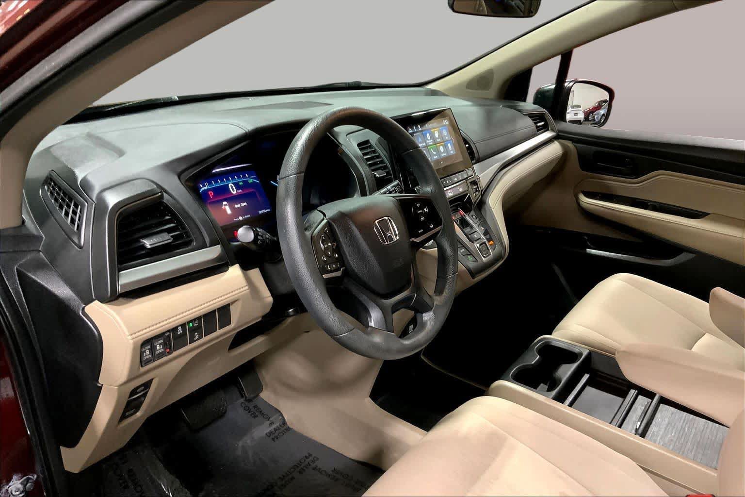 Used 2018 Honda Odyssey EX image 18