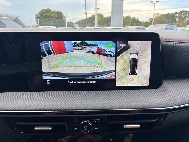 Used 2025 Nissan Kicks SR AWD/4WD image 24