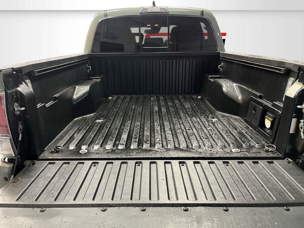 Used 2023 Toyota Tacoma TRD Sport w/ Advanced Technology Package AWD/4WD image 25