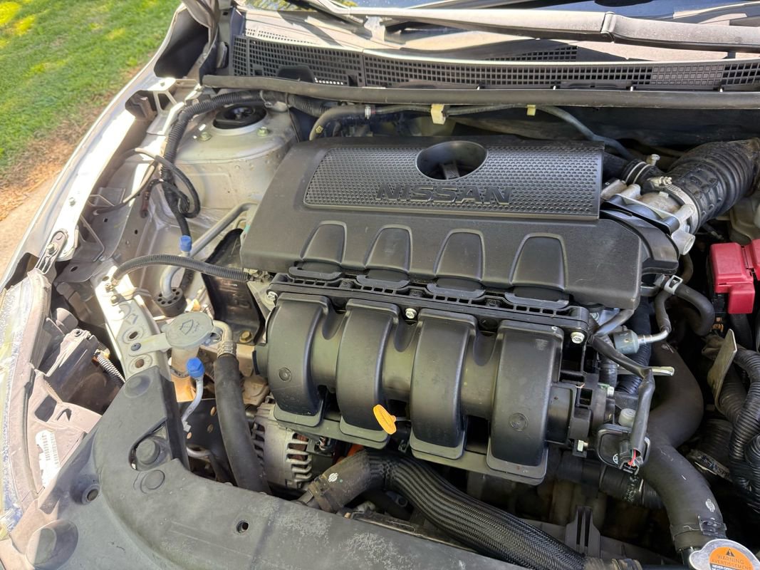 Used 2016 Nissan Sentra SV FWD image 32