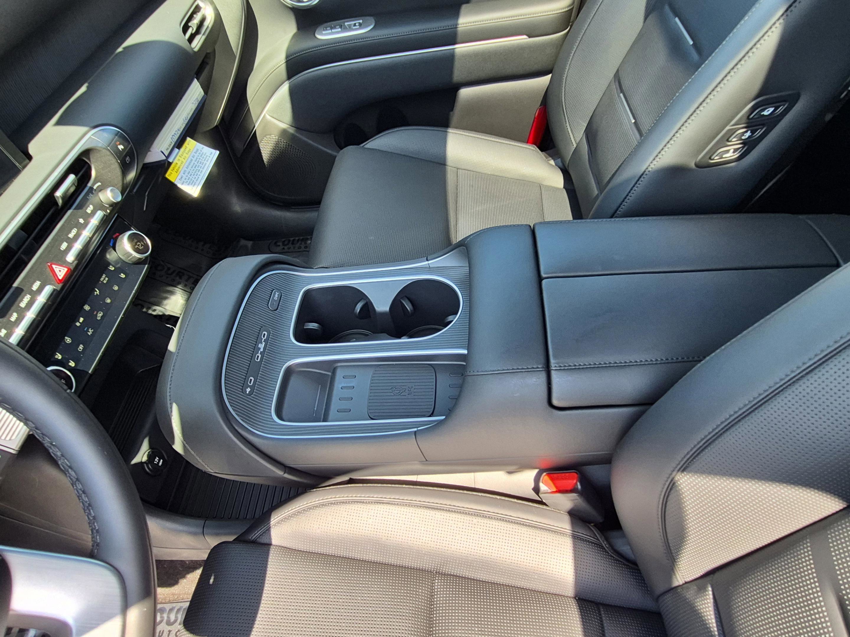 New 2026 Hyundai Palisade Calligraphy FWD image 24
