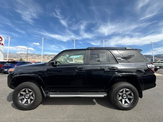 Used 2021 Toyota 4Runner TRD Off-Road Premium w/ Moonroof Package AWD/4WD image 8