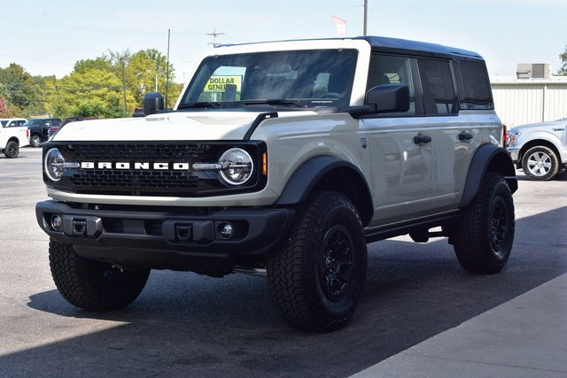 New 2025 Ford Bronco Big Bend w/ Black Diamond Package image 12