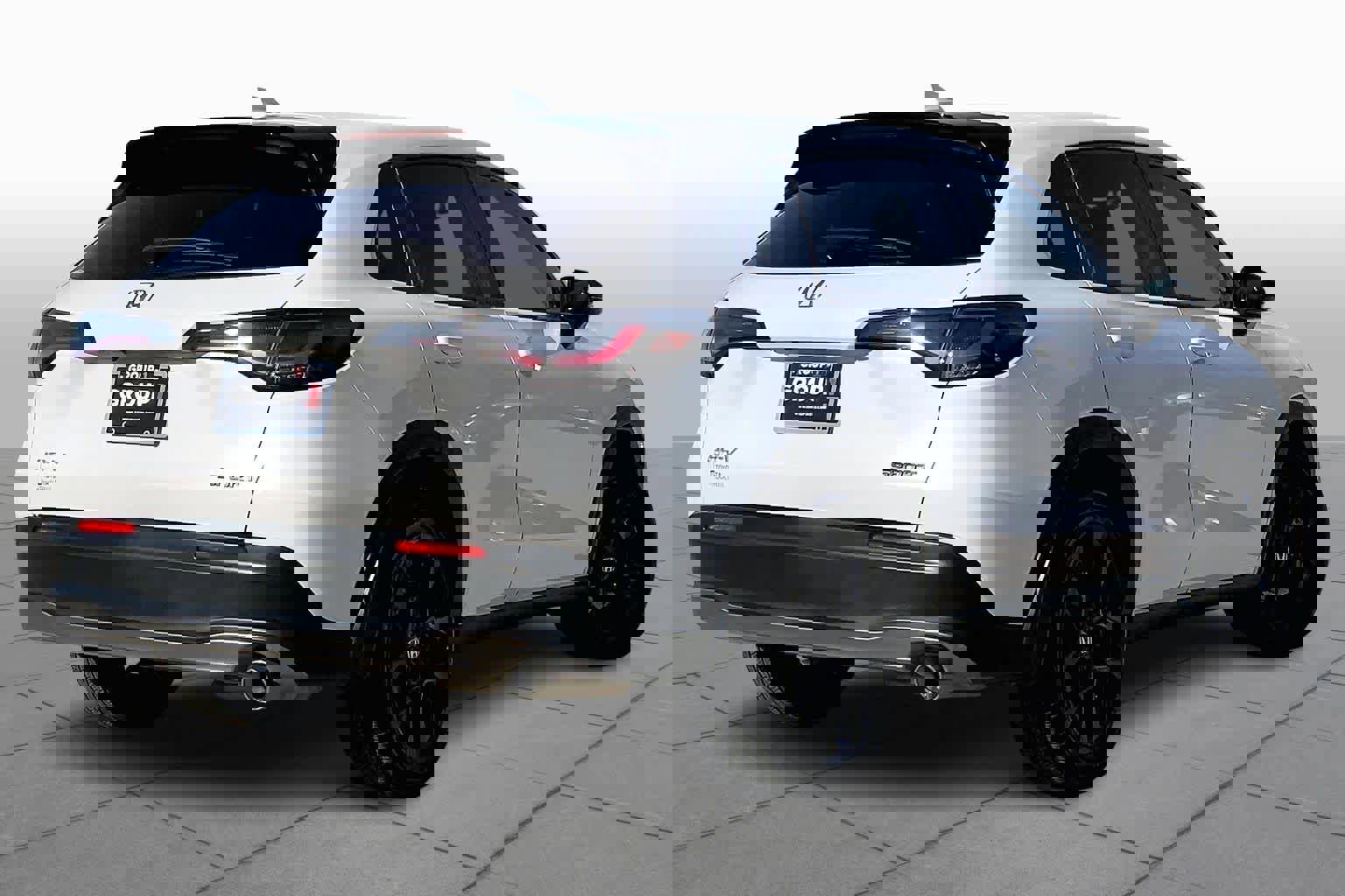 Used 2025 Honda HR-V Sport image 13