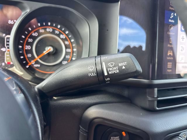 Used 2024 Jeep Wrangler Unlimited Sahara AWD/4WD image 35