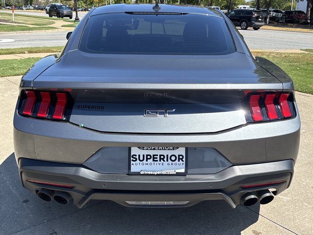 Used 2025 Ford Mustang GT Premium RWD image 5